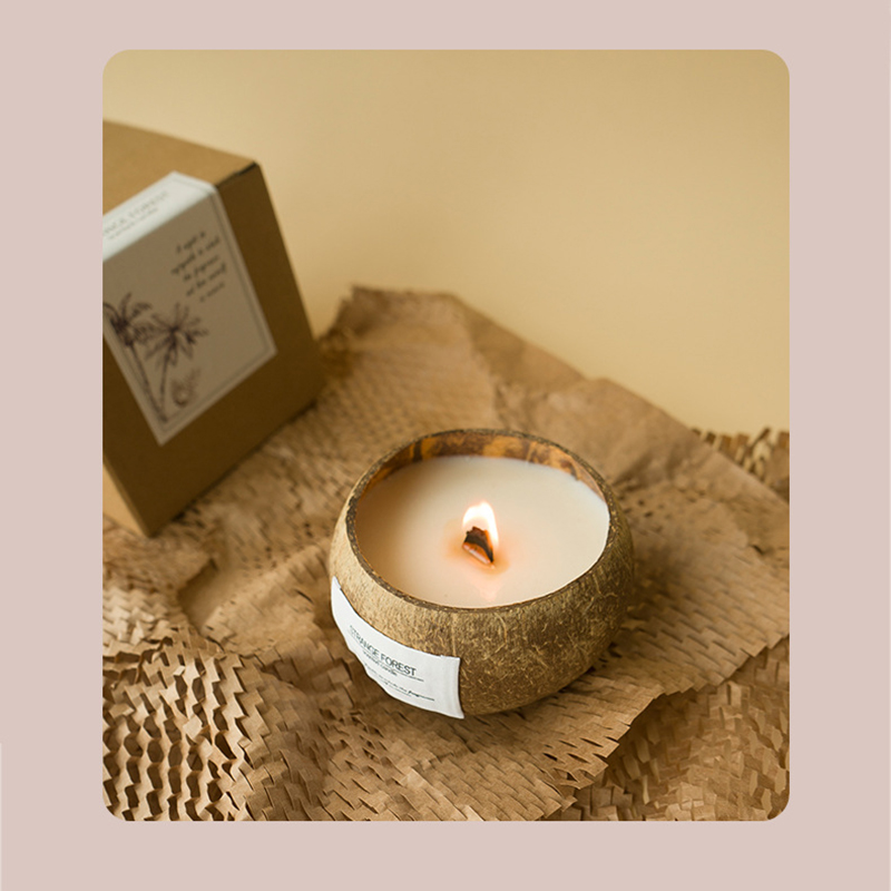 ココナッツシェル アロマセラピー キャンドル エッセンシャル - Scented Candle Luxury のレビューと価格